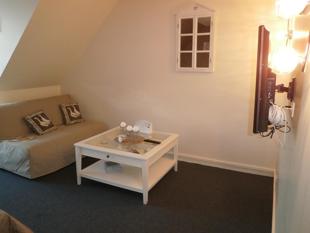 Escapade Au Coeur De Honfleur Avec Parking Prive Et Vue Panoramique Apartment Phòng bức ảnh